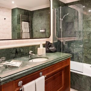 Dreibettzimmer